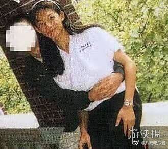 飞轮海全员女装是什么梗 吴尊炎亚纶汪东城辰亦儒女装照片高清图赏