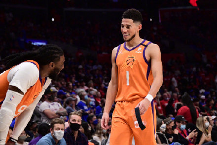 2021NBA季后赛太阳客场130-103轻取快船 西决落下帷幕太阳从西边出来了